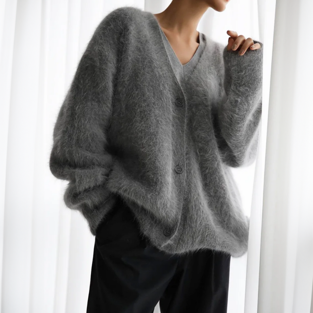 Fabienne™ - Chique Cashmere Cozy Couture